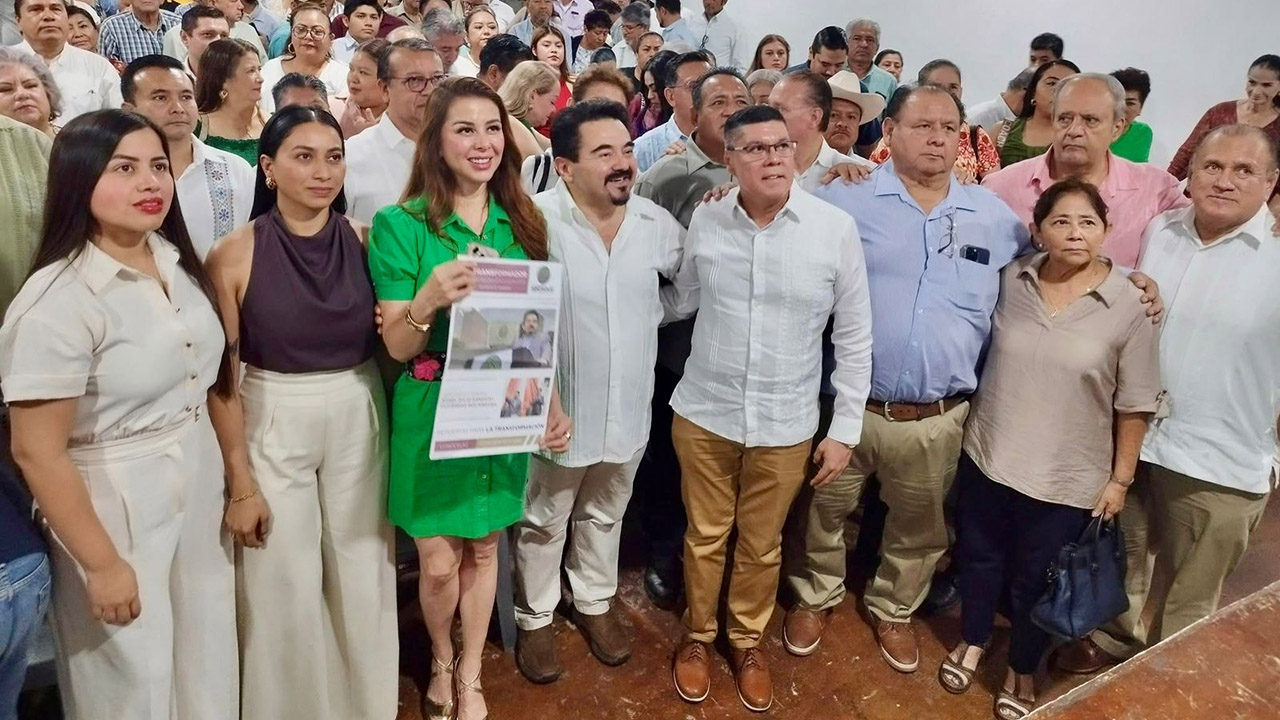 Julio Ernesto Gutiérrez Bocanegra rinde cuentas legislativas y refrenda su compromiso con Macuspana